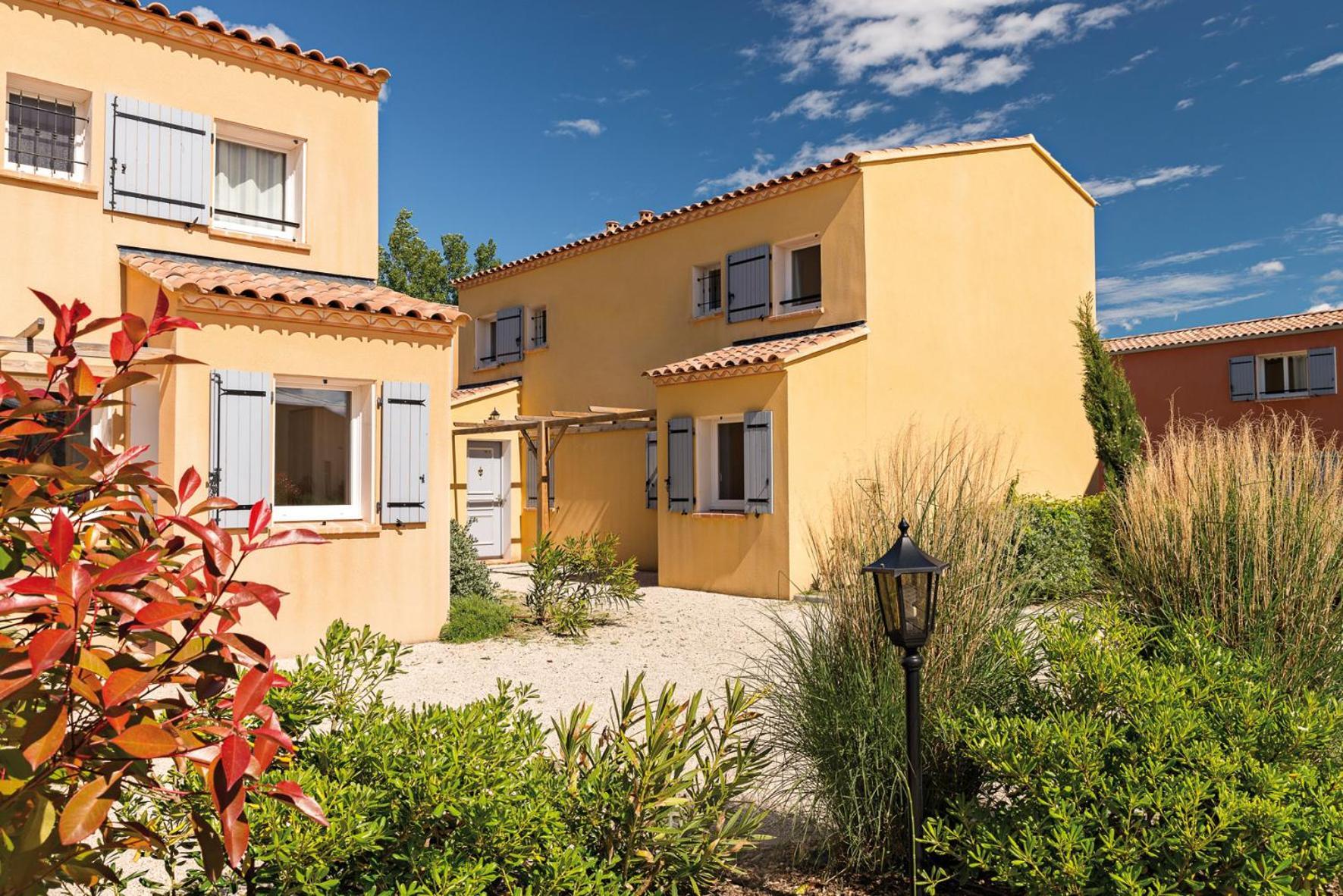 Lagrange Vacances L'Oustau De Sorgue L'Isle-sur-la-Sorgue Exterior photo